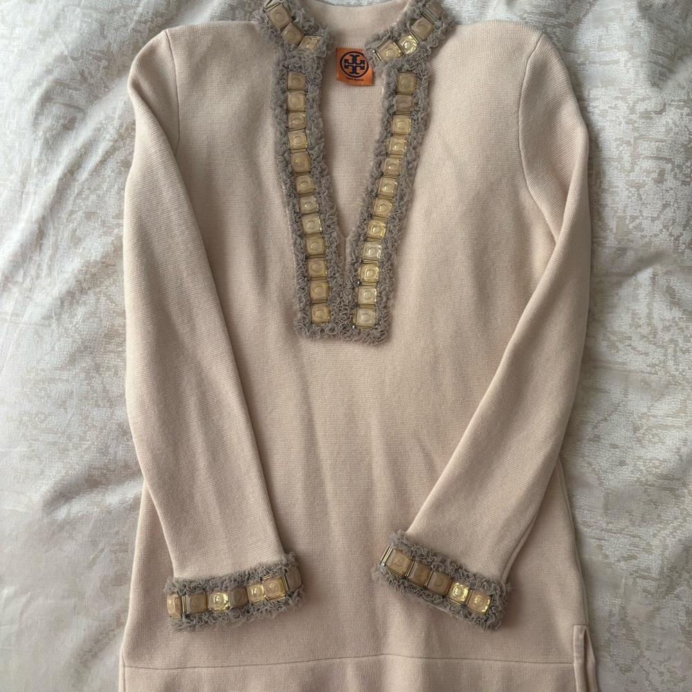 Tory Burch 100% wool blush pink long sleeve knit sweater with embellishments S